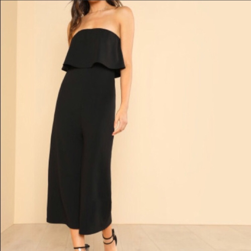 SALES ❗️Black Sleeveless Tube Jumpsuit - Picture 3 of 7